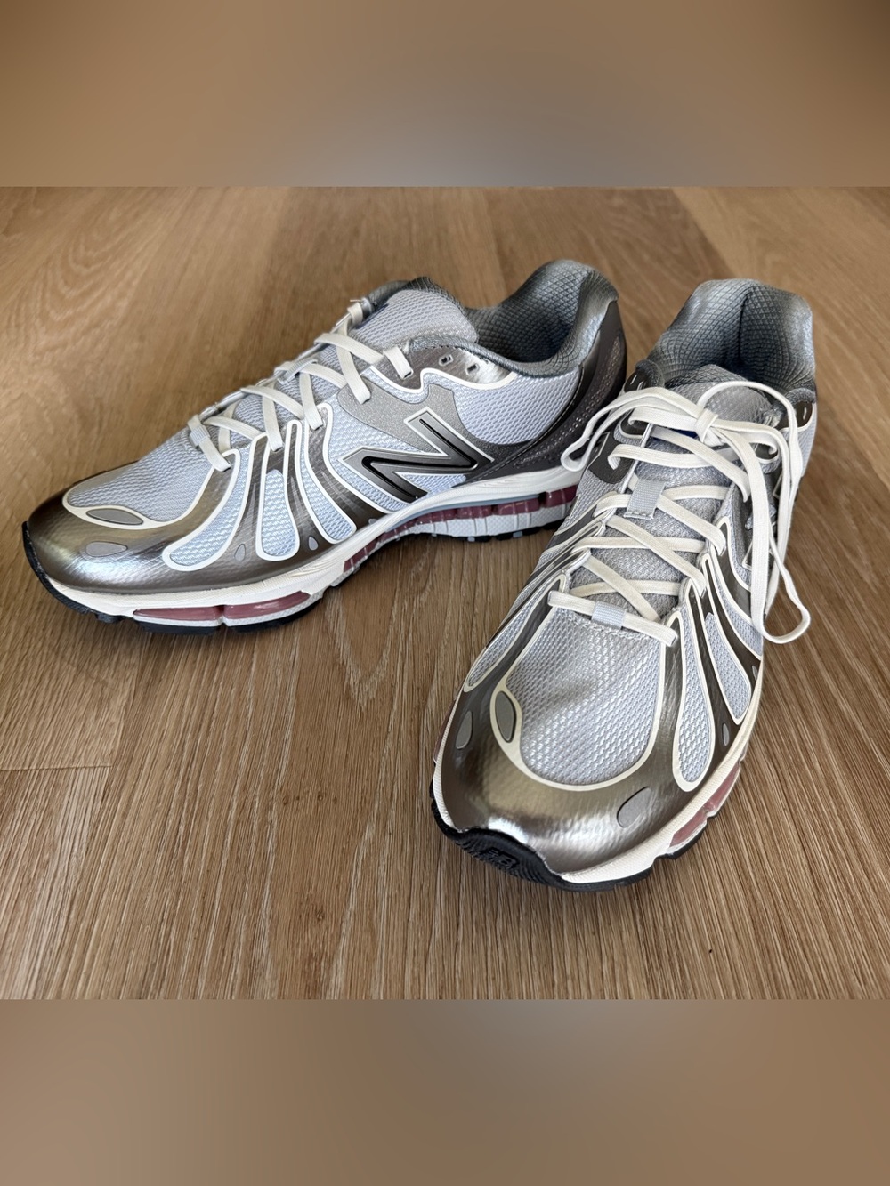 NEW BALANCE ABZORB 1890 — MEN’S 10.5 — NEW WITH BOX